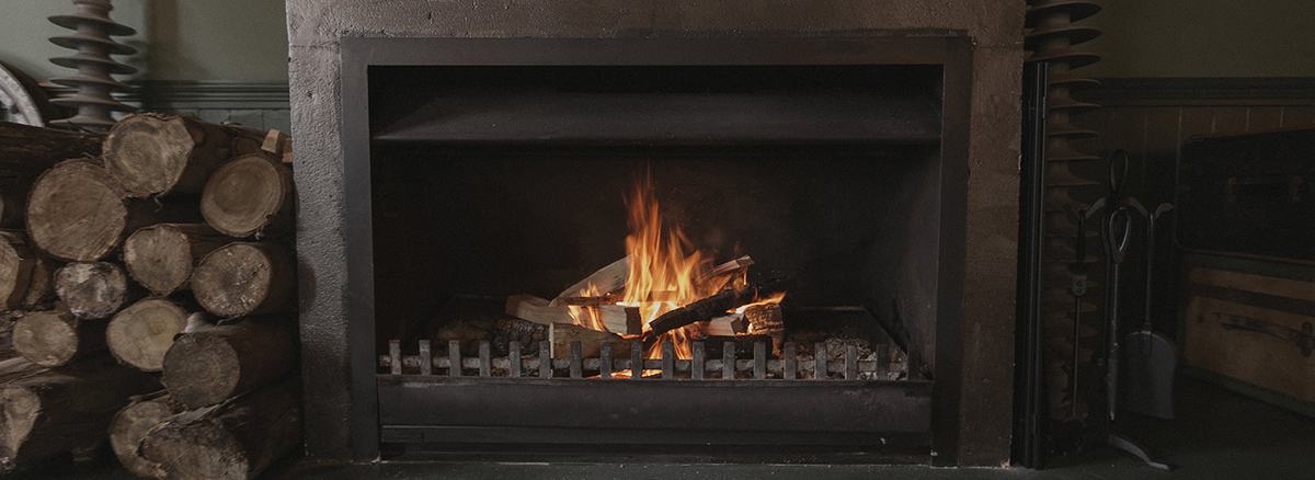 Bar detail fireplace